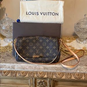 Authentic Louis Vuitton Crossbody Purse